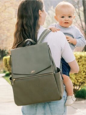 FRESHLY PICKED | Classic Sage Diaper Backpack II